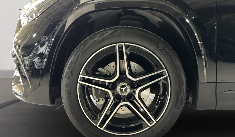 
								GLA 250 e AMG Line full									